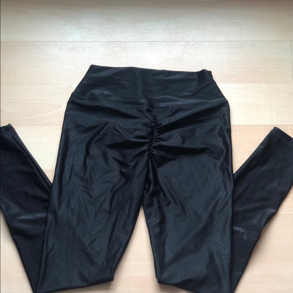 ABS2B Fitness Apparel Tights